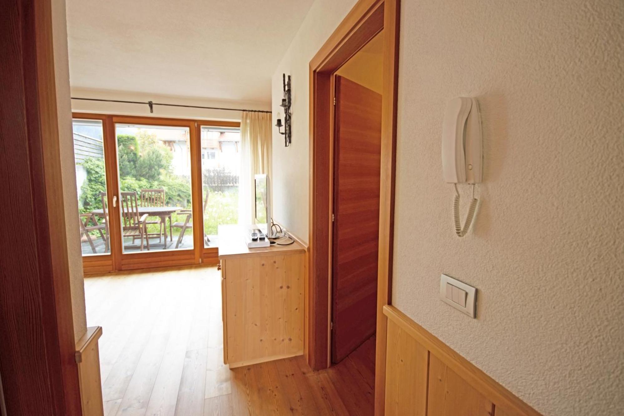 Aurturist Valdaora Roulette Apartment Room photo